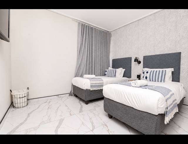 3 BEDROOM APARTMENT FOR SALE IN POINT WATERFRONT